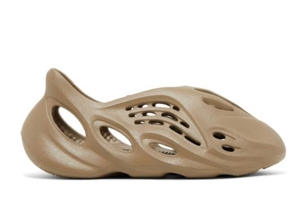 Mens Adidas Yeezy Foam Runner “Stone Taupe”